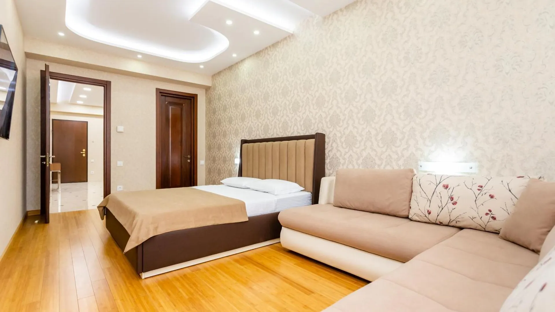Apartment In Downtown 第比利斯