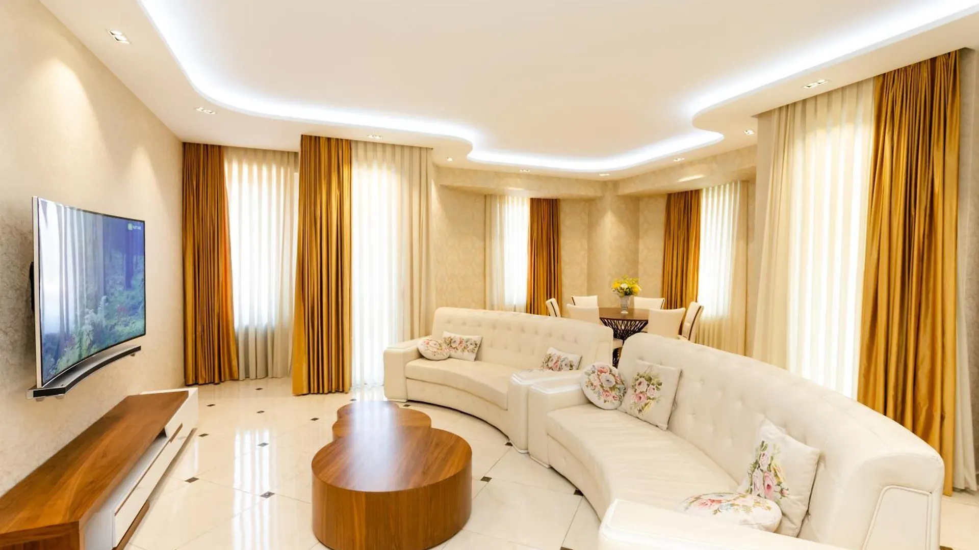 Apartment In Downtown Tiflis 0*,