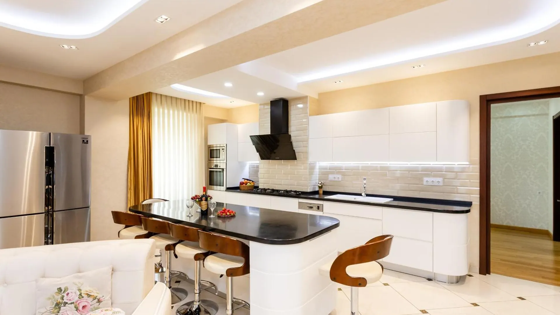 Apartment In Downtown Tiflis